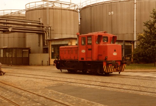 Deutsche Texaco AG, Werk Grasbrook Karl, Krupp 2528/1952. 28 t 147 kW. Det har indtil 1971 kørt i Heide. Foto fra 1983.