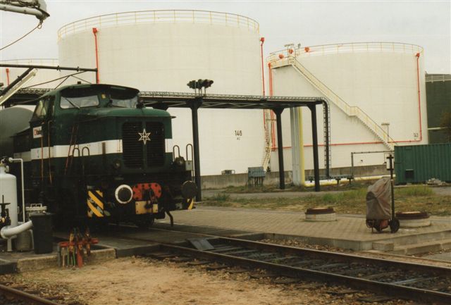 I 1997 var Henschlen allere Oiltanking 1, men den var da grøn.