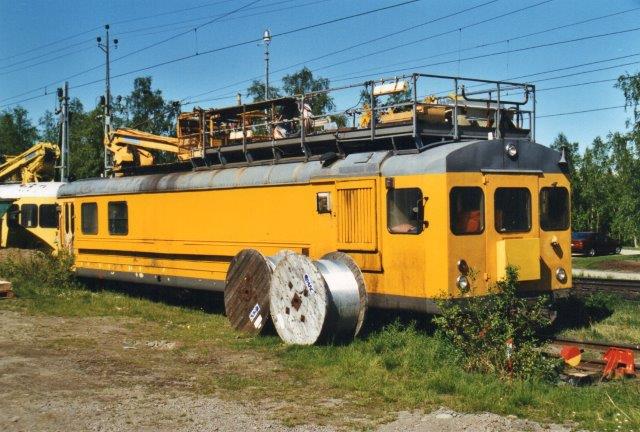 Banverket LMV 1980 B model QH2, Ex. SJ 967 i Abisko 2002. Fronten er ombygget.