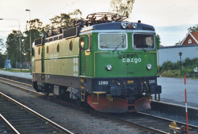 Green Cargo Rc4 1280. Denne gang løb jeg over den i Vännäs i 2002.