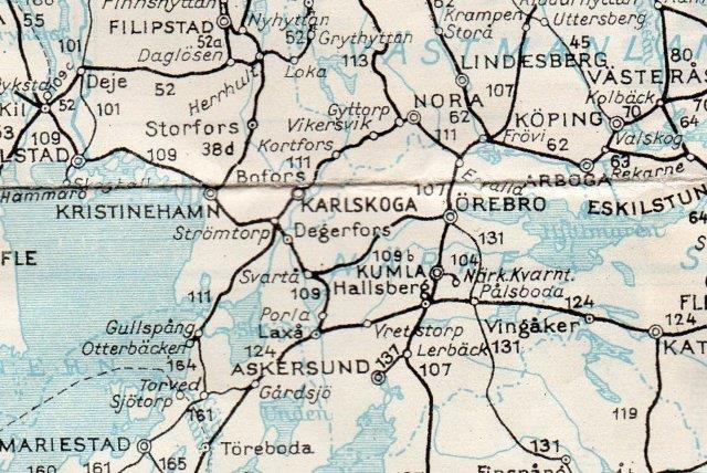 Nora Bergslags Järnväg ses som køreplannr 111 mellem Otterbäcken, Bofors-Karlskoga, Nora og Erwalla. I Otterbäcken satsede man åbenbart på vandvejen til Göteborg. Sveriges Kommunikationer 1951.
