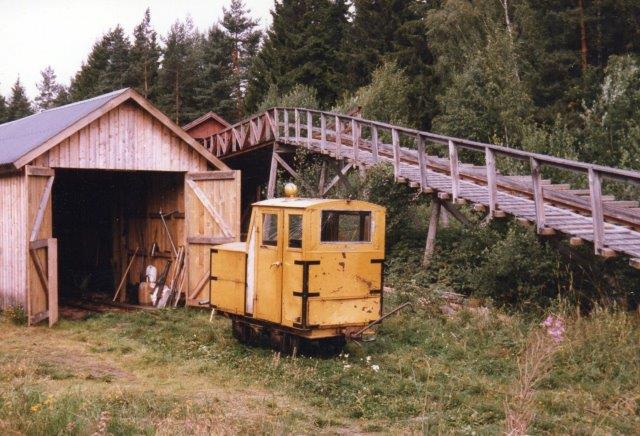 Lokomotiv uden nummer og data, 1986. Svenskerne kalder lokomotivet for et Johan Bergman-lokomotivet, men det er stærkt ombygget.